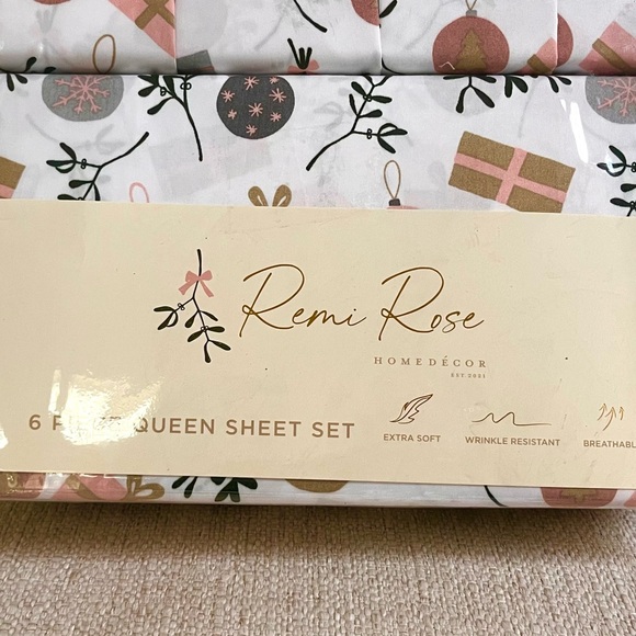 Remi Rose Christmas Sheet Set Gifts,Ornaments - Picture 4 of 4